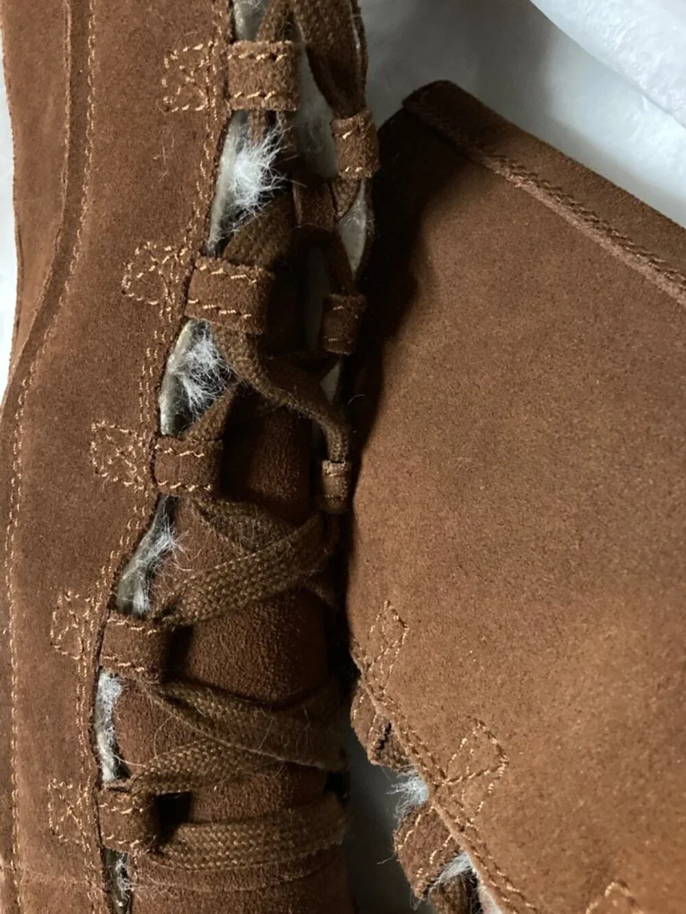 Michael Kors Miss Vanessa Brown Lace-Up Suede Wedge Boots Size 1M New In Box